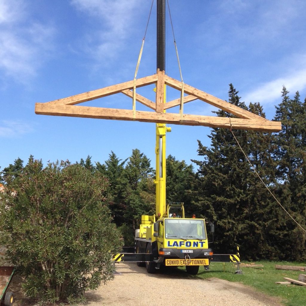 Mise en place ferme en bois
